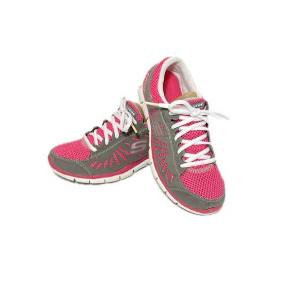 Skechers Shoes - SKECHERS - ON THE GO FLEX WOMENS SIZE: 6